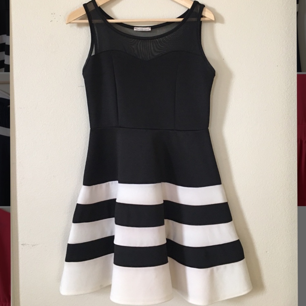 Black and White Cocktail Dress Sweetheart Neckline